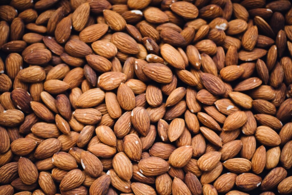 Best protein sources for muscle gains - Almonds